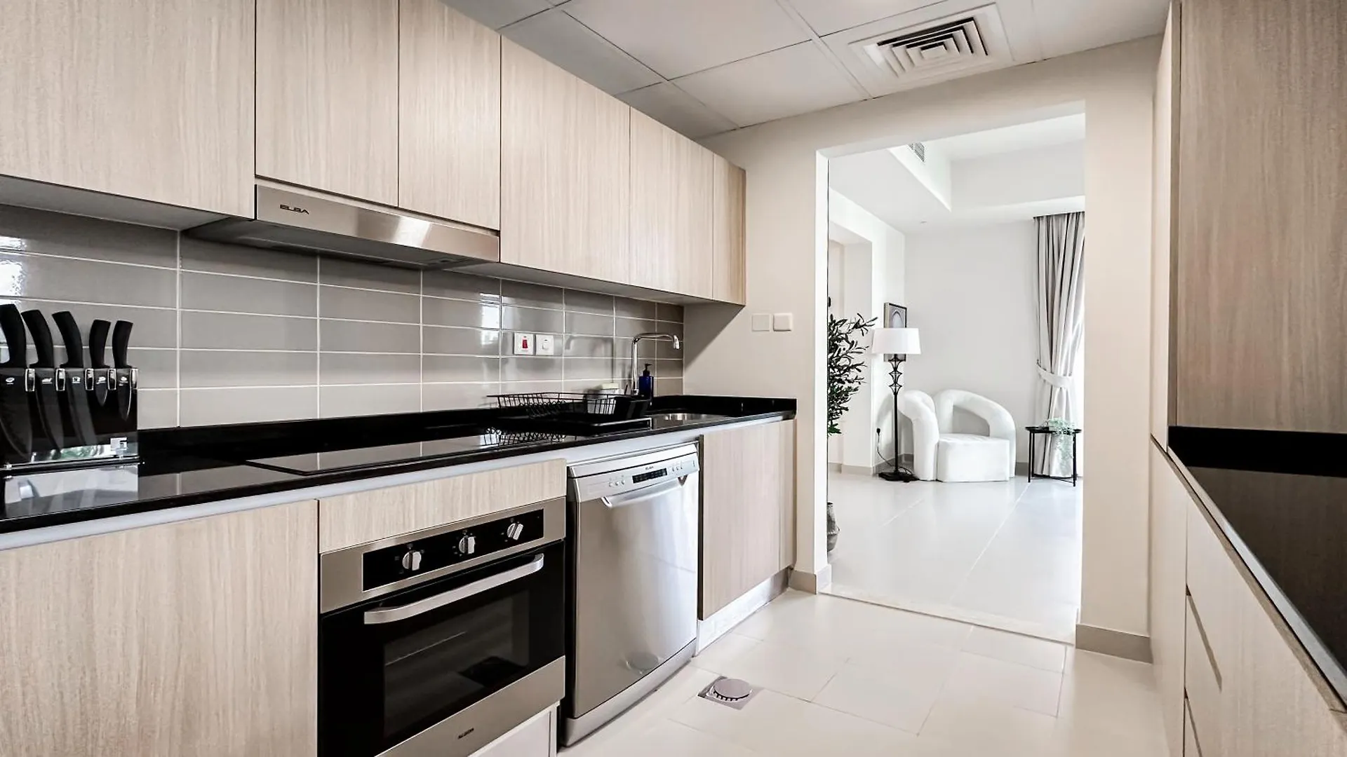 Trophy-Lux Villa W Big Garden & Bbq Grill Dubai 0*,